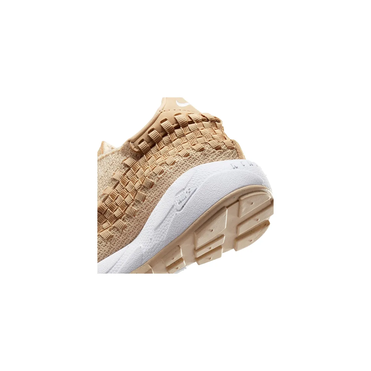 NIKE : AIR FOOTSCAPE WOVEN SESAME