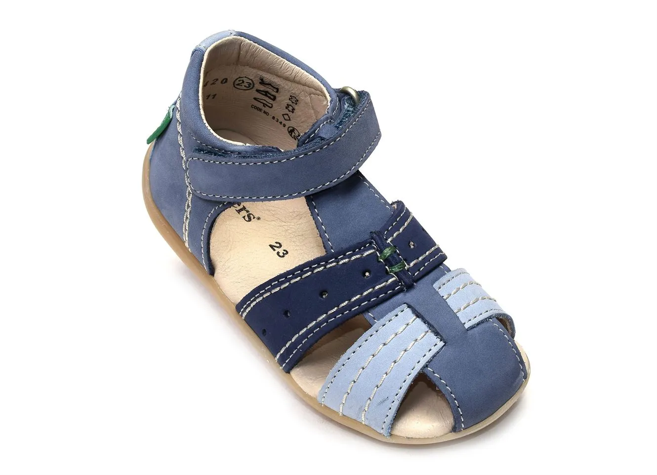 Kickers bleu Bigbazar sandales nu-pieds
